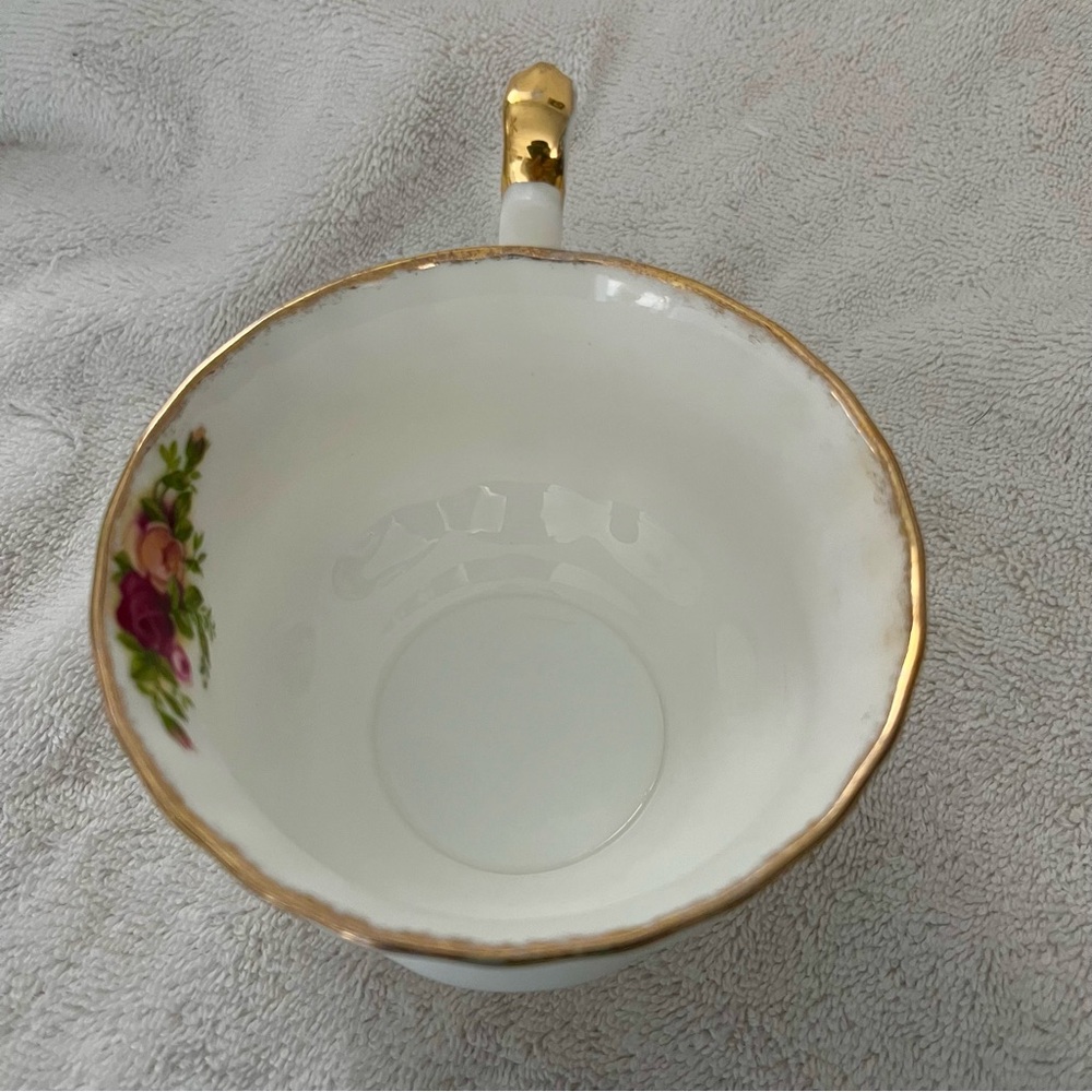 Royal Albert Old Country Roses Bone China 10oz Coffee Or Large Tea Mug Cup - Picture 4 of 11